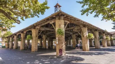 1600px la halle de grenade sur garonne